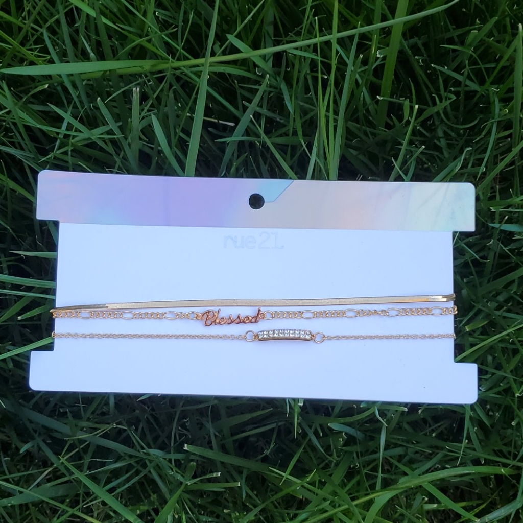 Rue 21 3 Gold Chocker Set Plus Size 13$